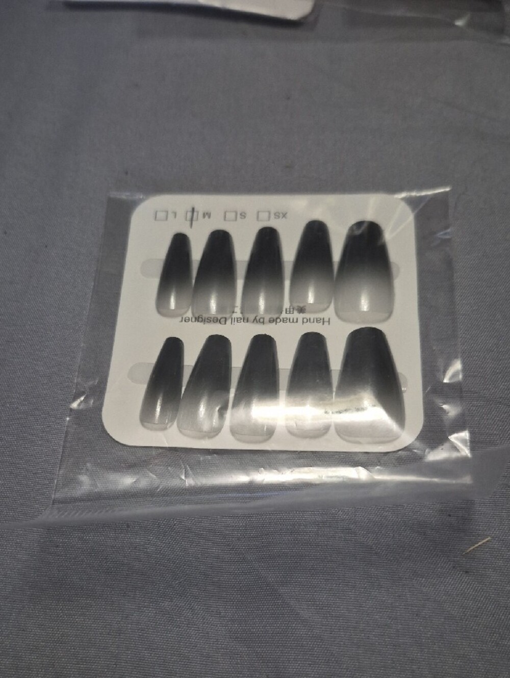 Fake Nails - Picture 6 of 10